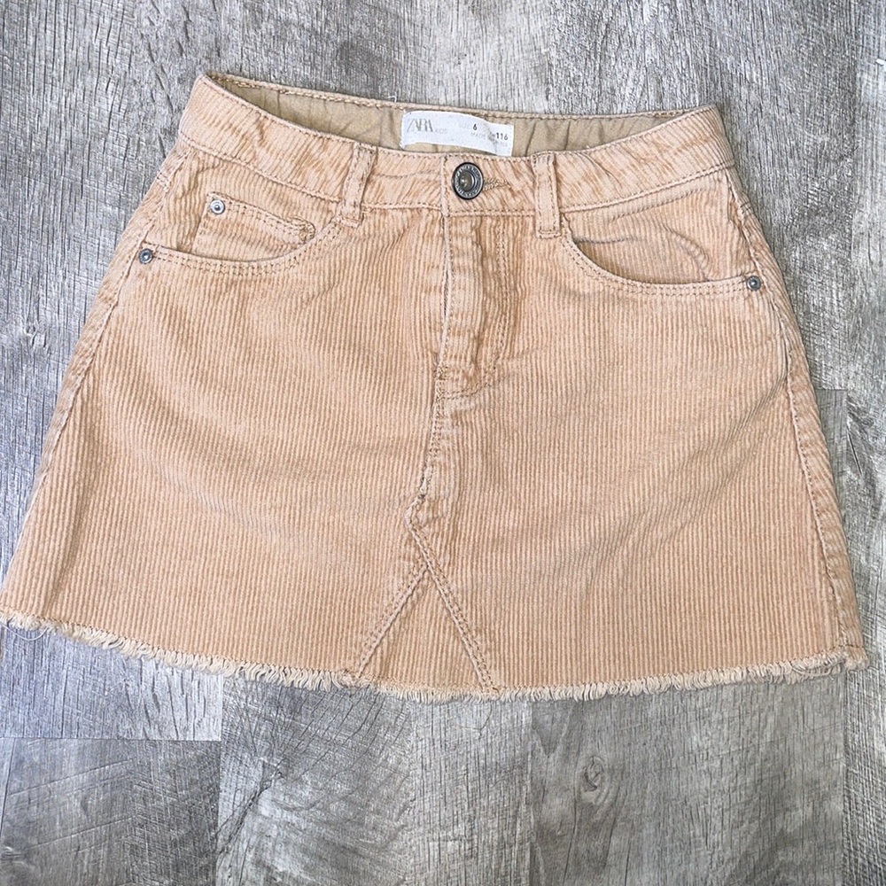 Zara Kids collection Corduroy Button Pocket Front Mini Skirt CM 116